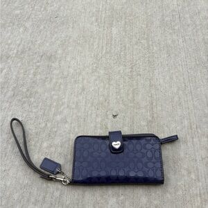 Coach Navy Patent Signature Wristlet Wallet Heart Logo